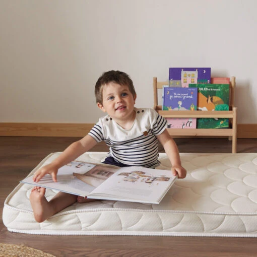 Candide Matelas Bébé En Coco Et Latex CONFORT -Magasin De Literie matelas candide organic coco ambiance